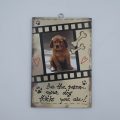 "Be the person your dog"- Πρόσθεσε φωτογραφία - τεράστια συλλογή με ξύλινα κάδρα τοίχου με λόγια ποιητών και πολλά άλλα #αξιαλογου. - Προσωποποιημένα Δώρα.