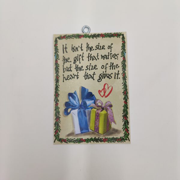 oplus_1048608 "It isn't the size of the gift...", χεροκάμωτο στον Βύρωνα